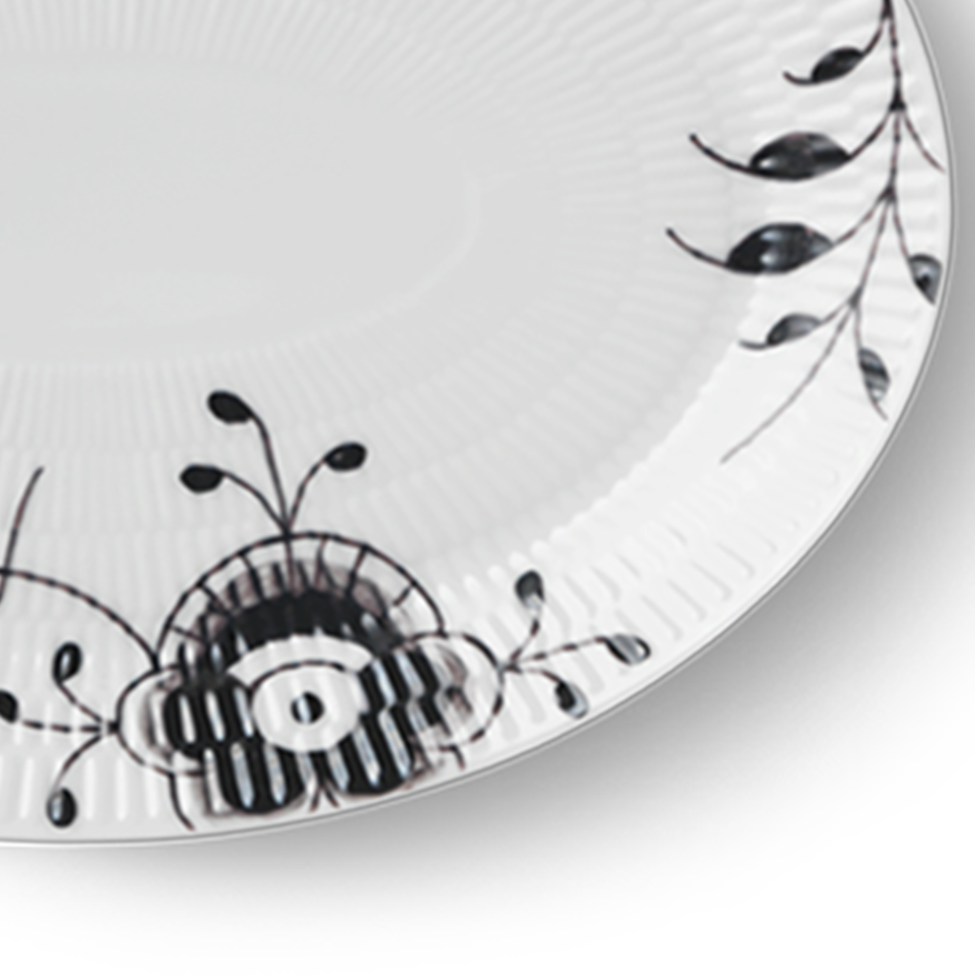 Zoom billed af Sort Mega Riflet Oval tallerken 28 cm